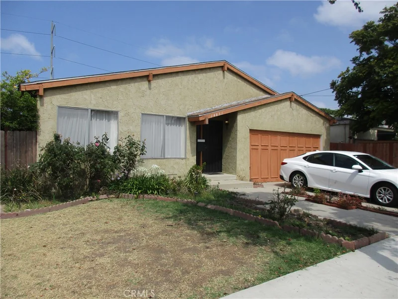 14831 Kingsdale, Lawndale, CA 90260