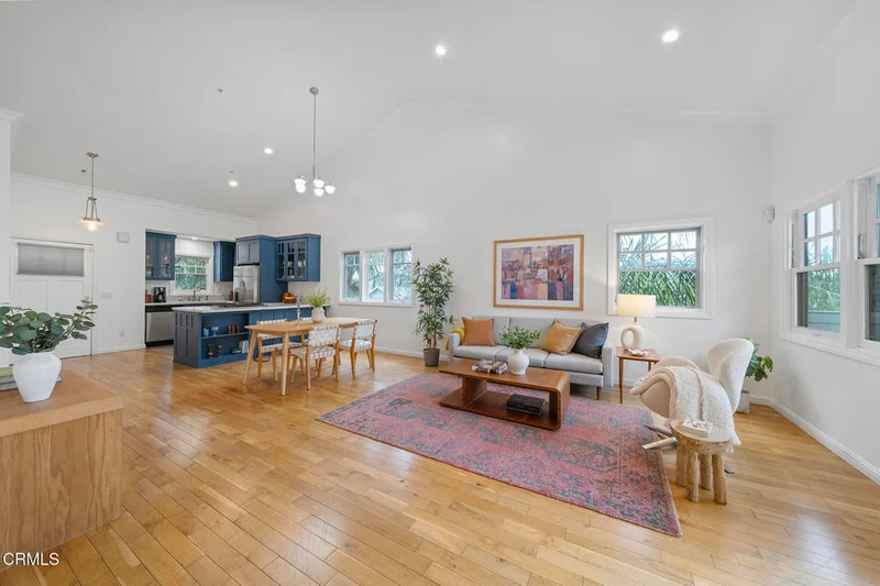 364 N Avenue 53 9, Los Angeles, CA 90042
