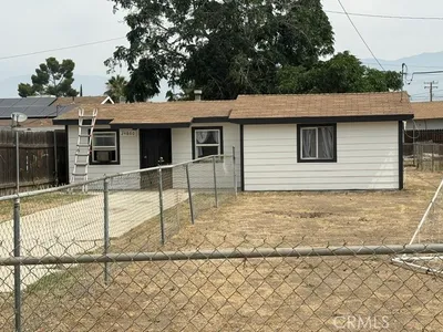 24860 4th