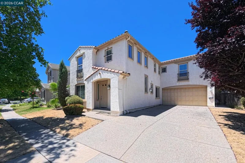Photo 2 of 9569 Calibra Ln