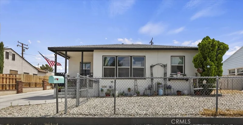 112 W Grandview Drive photo 2