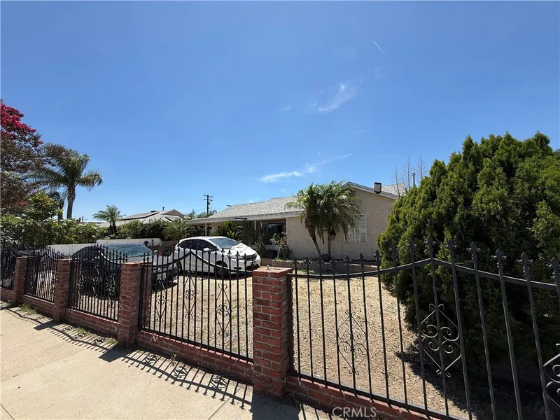 7720 Alder Avenue photo 2