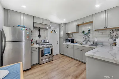 44309 Hardwood Avenue