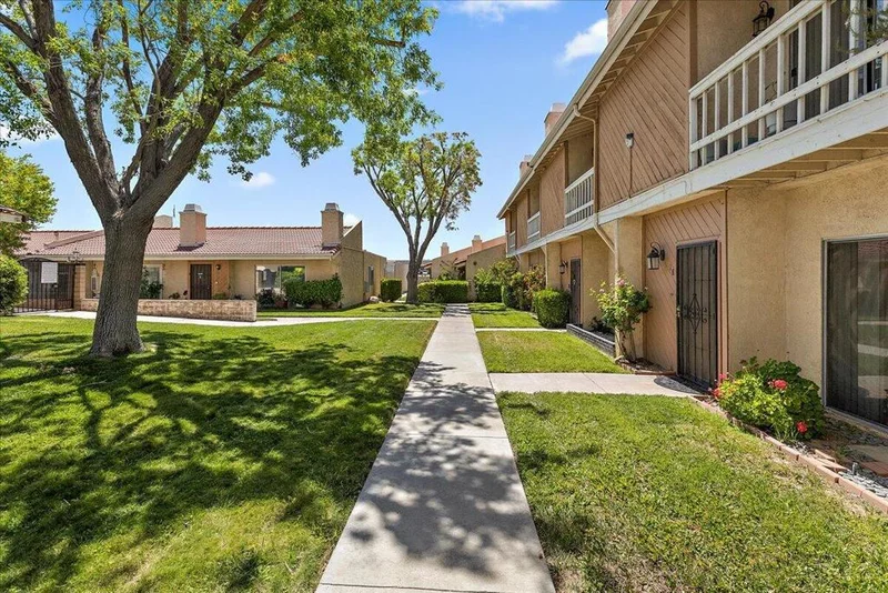 16465 Green Tree Boulevard 18