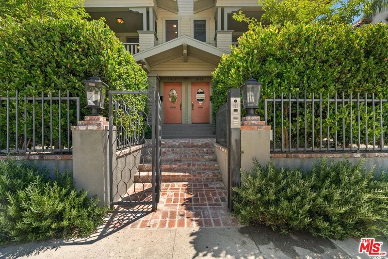 1140 Lemoyne Street 1140 1/2, Los Angeles, CA 90026