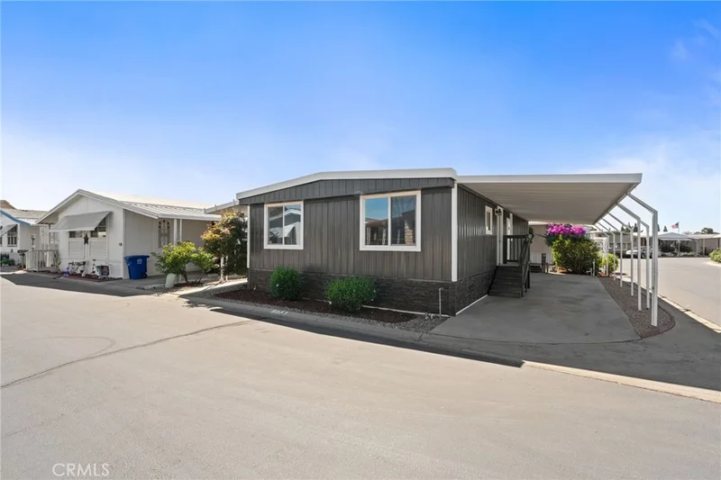 1001 Sylmar Ave 173