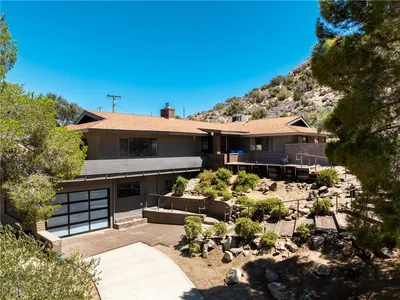 8708 Sage photo 2