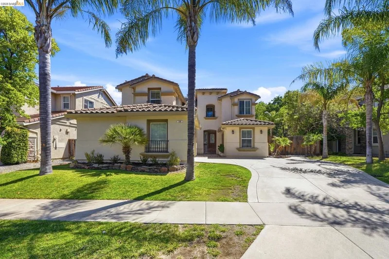 308 Foothill Dr, Brentwood, CA 94513