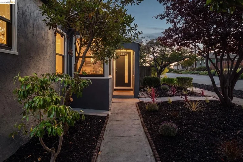 557 Lexington Ave, El Cerrito, CA 94530