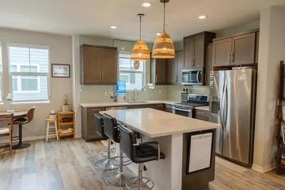 505 Lark Way photo 2