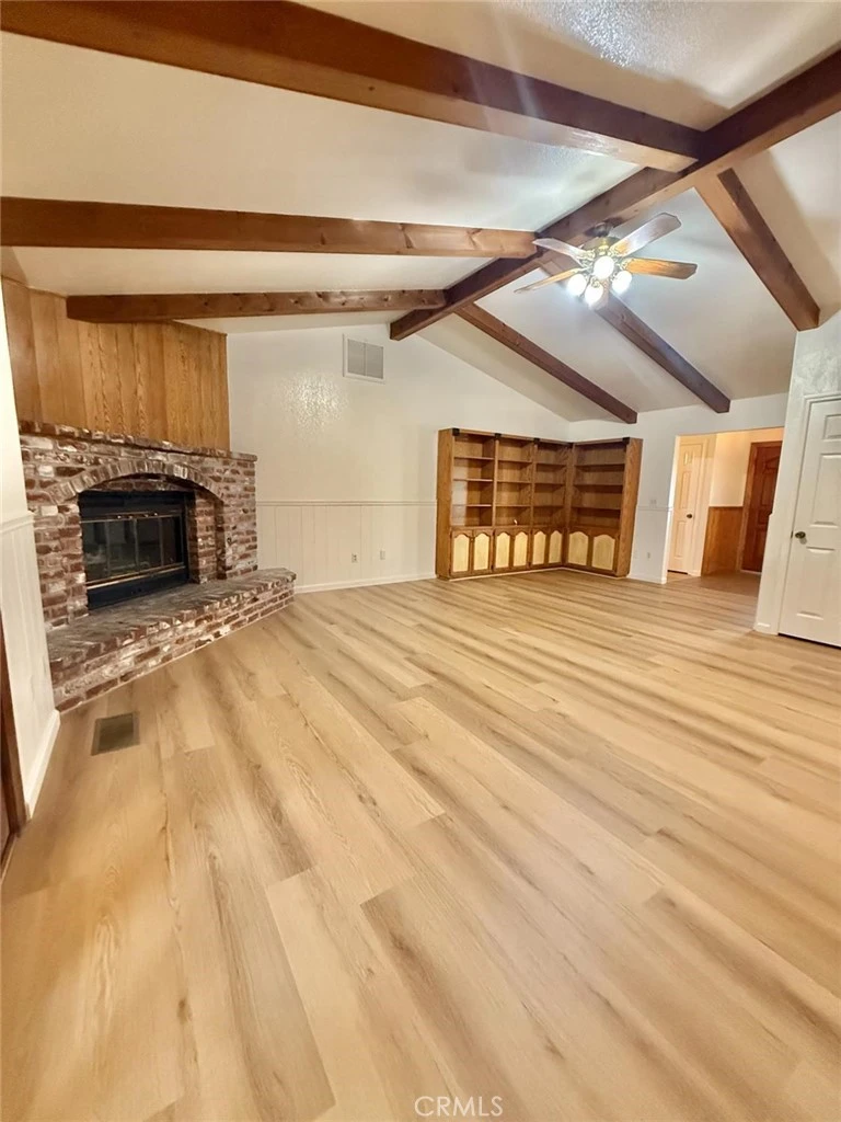 Interior 3