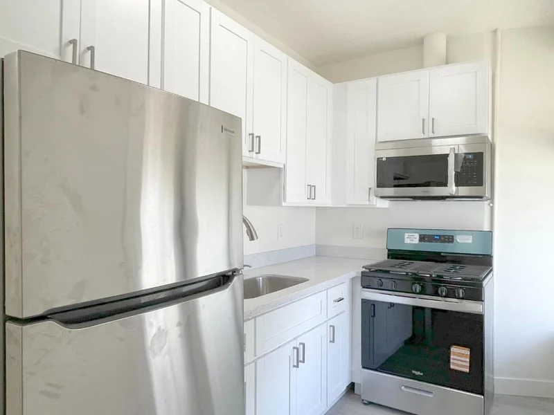 411 E Santa Clara Street E