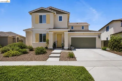 782 Silver Creek Cir