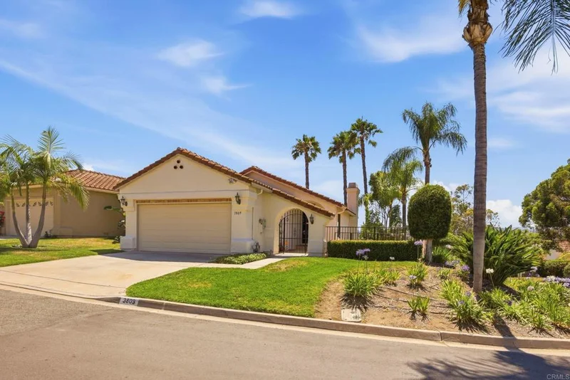 3809 Azalea, Escondido, CA 92025