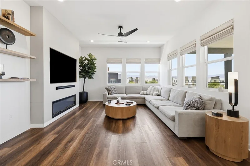 27525 Illumination Court