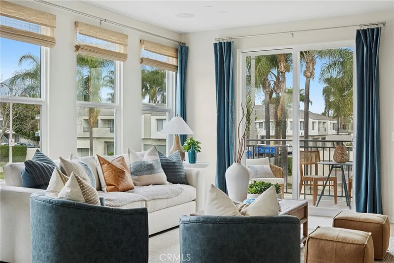 641 E. Mission Boulevard