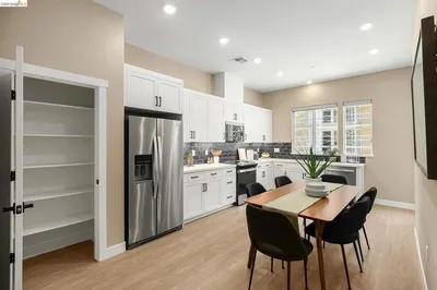 28928 Parkridge Loop 105
