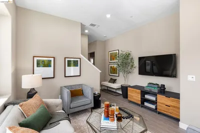 28928 Parkridge Loop 105 photo 2