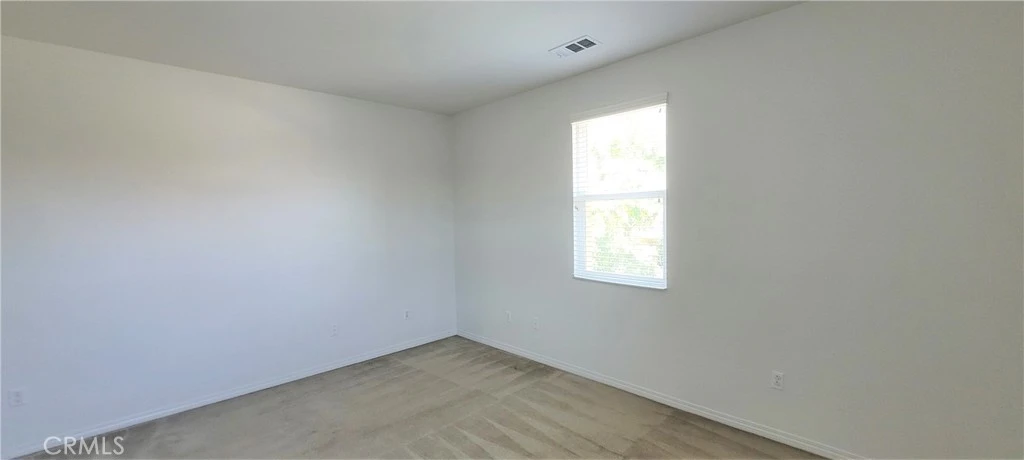 Interior 4