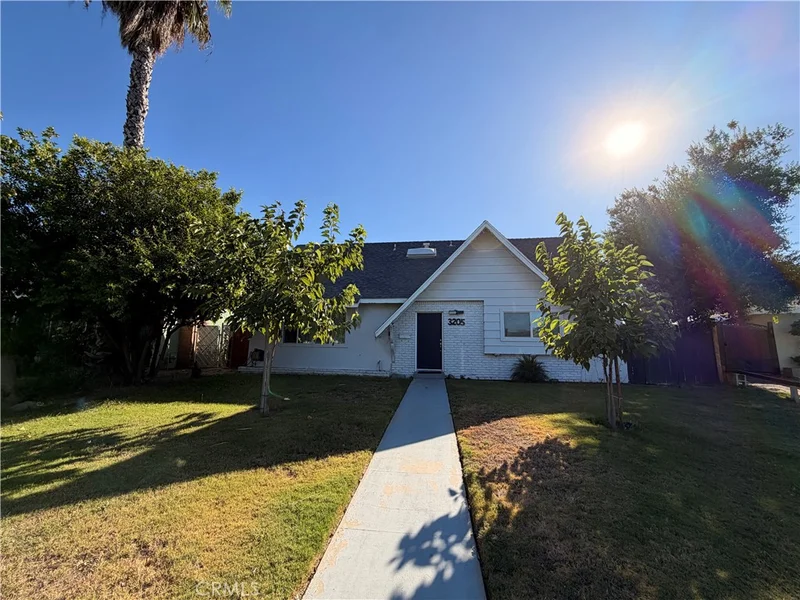 3205 Durrwood