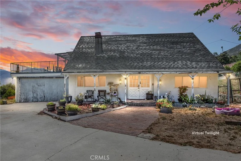 810 Hillyfield Lane