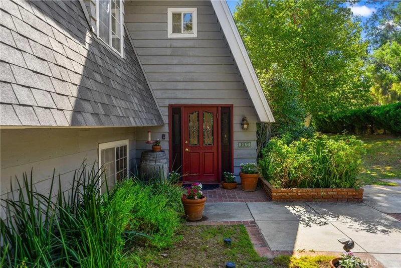 8501 Bella Vista, Rancho Cucamonga, CA 91701