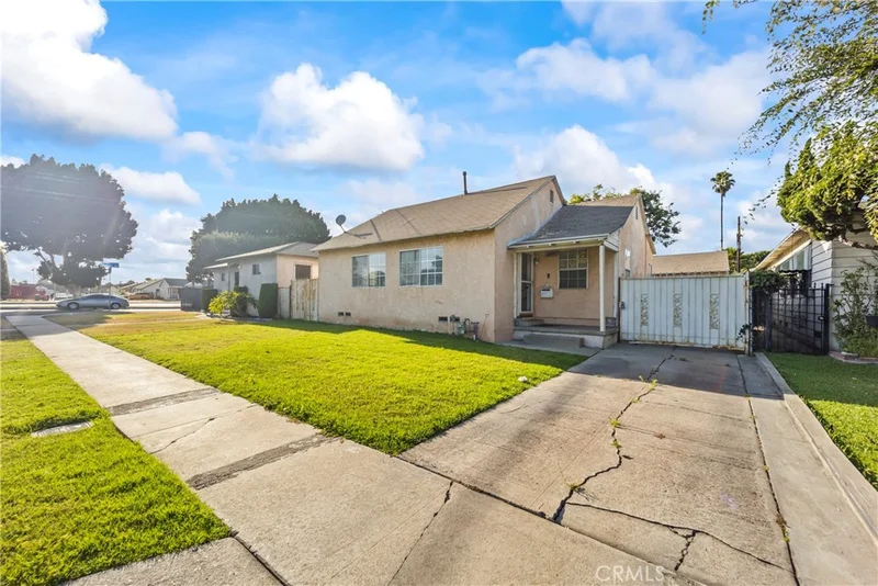 1209 E 124th Street, Los Angeles, CA 90059