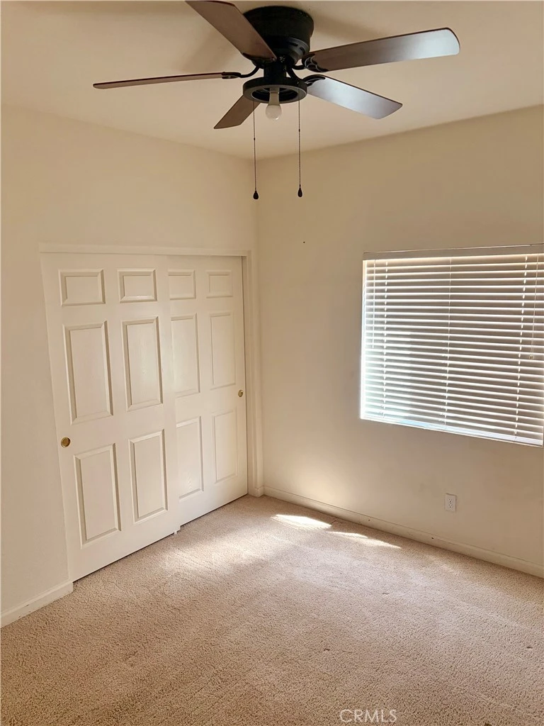 Interior 4
