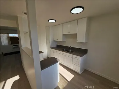 554 E Hurst 4