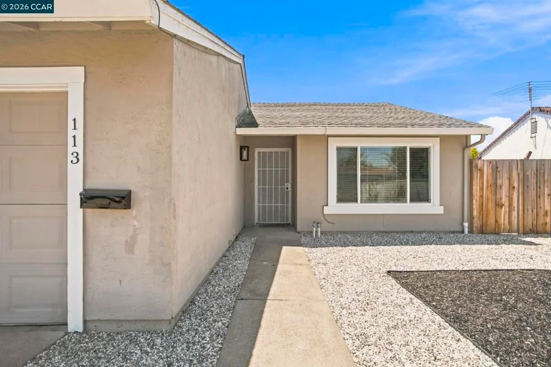 Photo 2 of 113 Larsen Cir