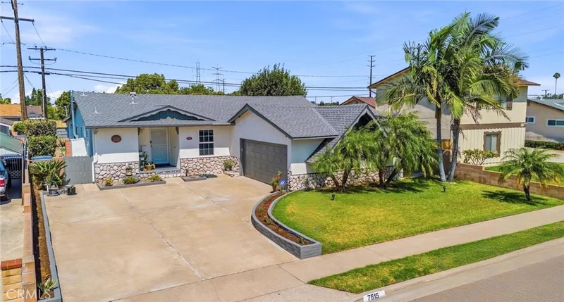 7515 El Escorial Way