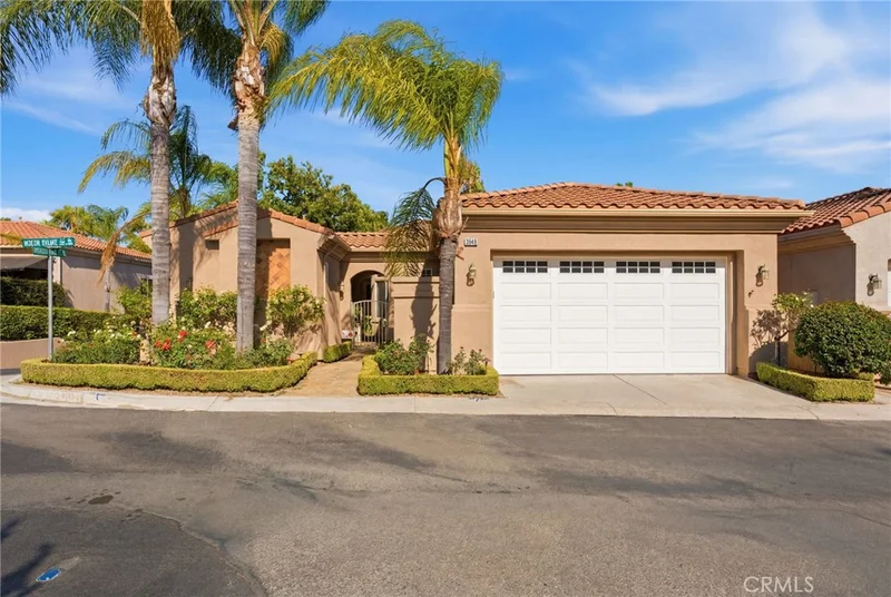 5640 Queen Palms photo 2