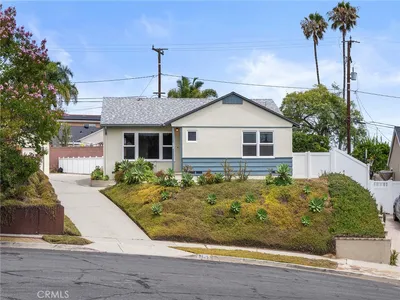 5525 Cathann Street photo 2
