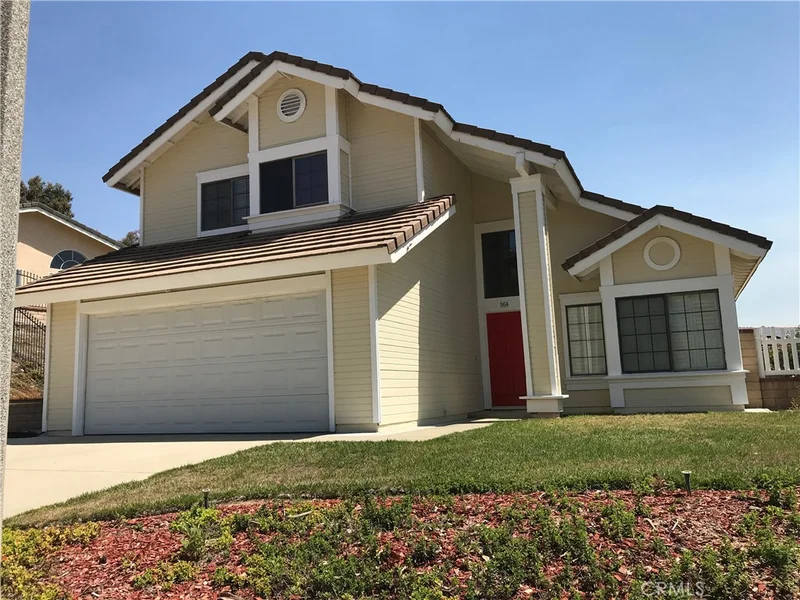 964 Summitridge Drive