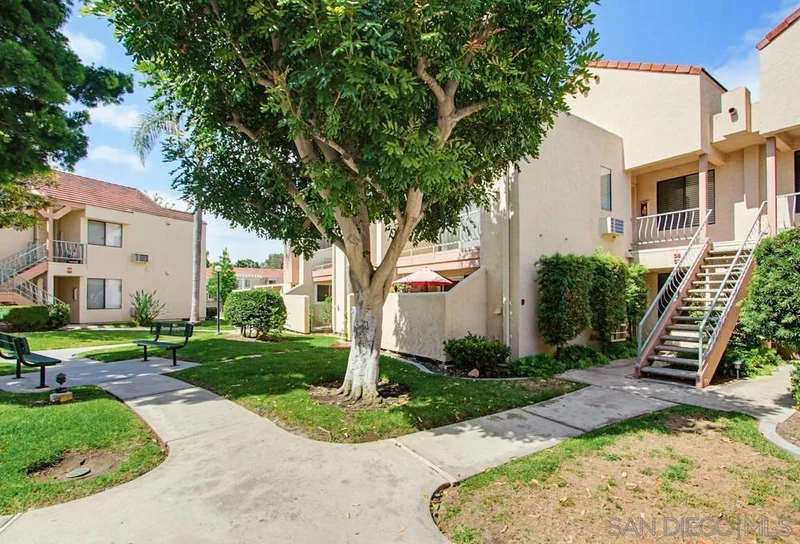 10855 Camino Ruiz 38