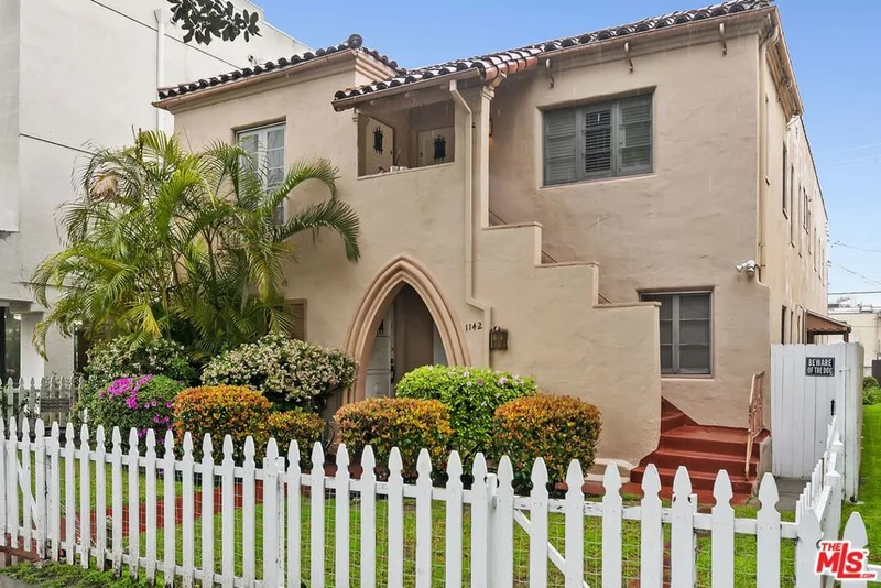 1142 S Clark Drive 4, Los Angeles, CA 90035