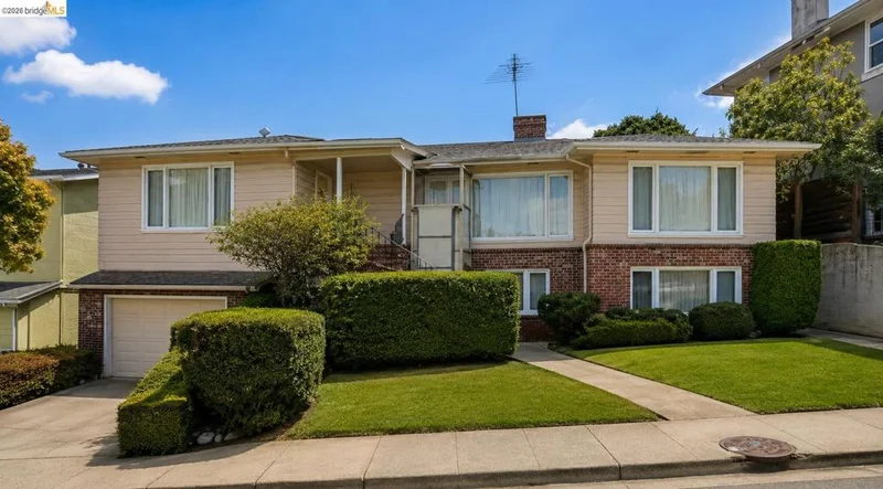 618 Prospect Ave, Oakland, CA 94610