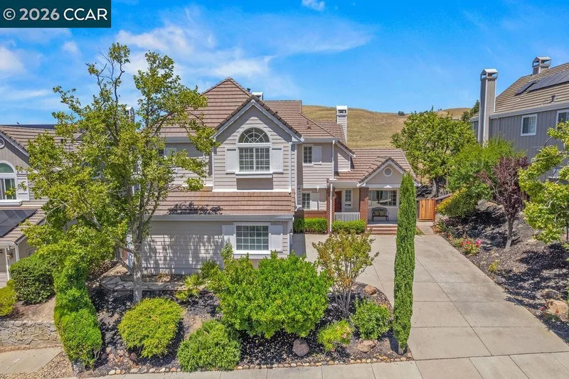 3051 Miwok Way