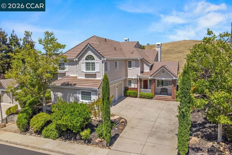Photo 2 of 3051 Miwok Way