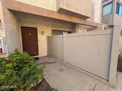18242 Burbank Boulevard 8