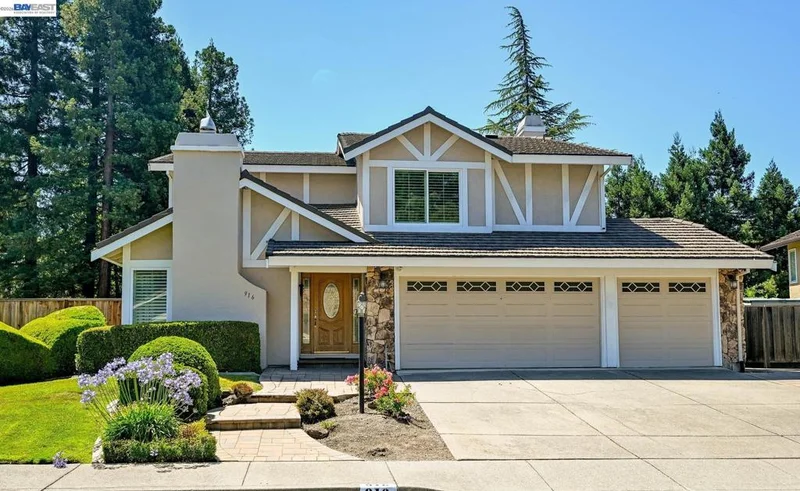 916 Woodland Dr, San Ramon, CA 94582