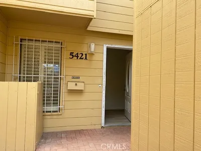5421 S LA CIENEGA Avenue photo 2