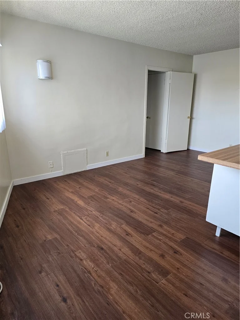 8823 Ocean View photo 2