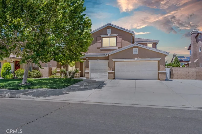 4731 W Avenue J4, Lancaster, CA 93536