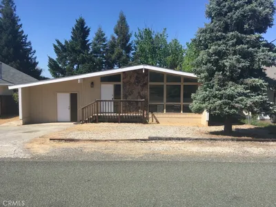 9460 Pawnee Trail