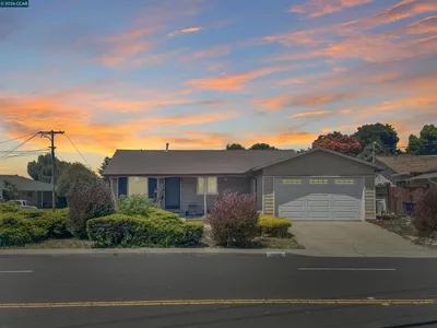 2838 Tara Hills Dr photo 2