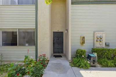 2255 Cahuilla Street #111