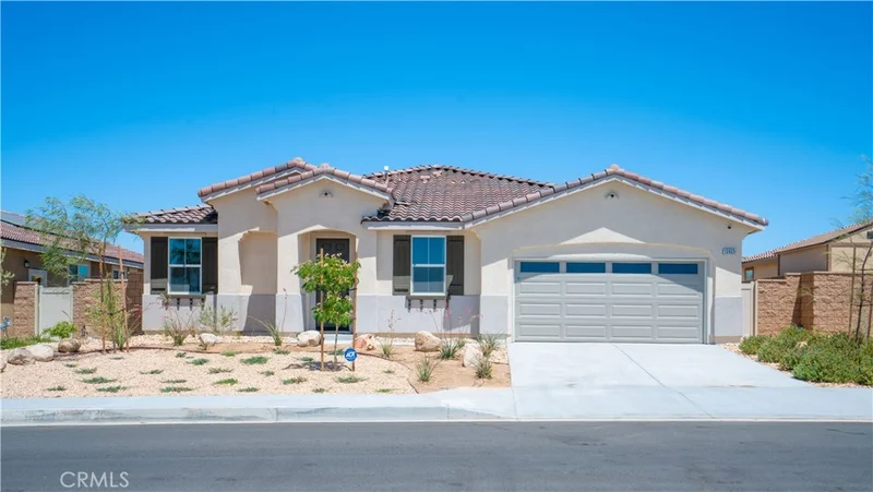 13925 Mesa View