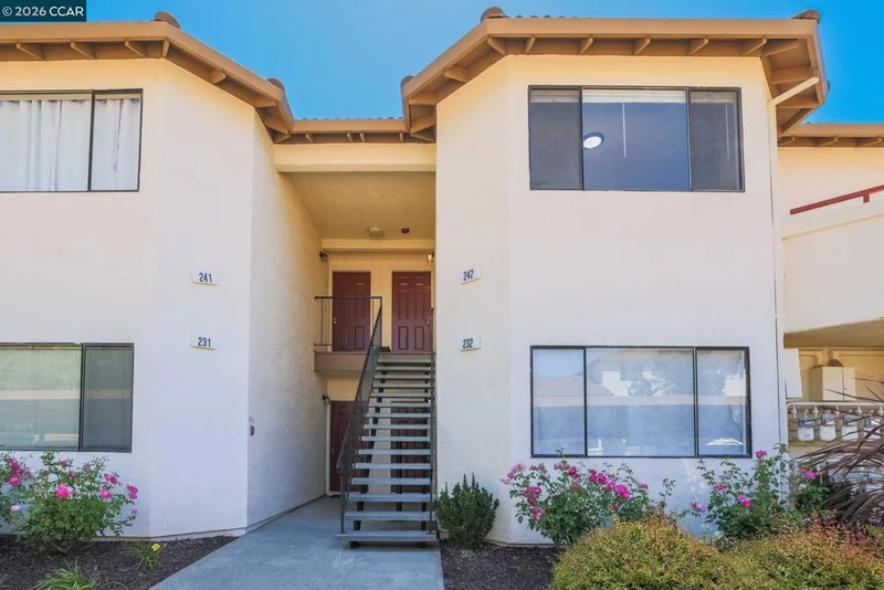 5065 Valley Crest Dr 242 photo 2