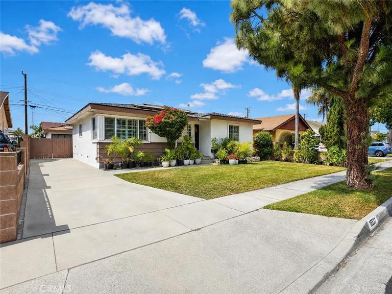 15527 Wheatstone, Norwalk, CA 90650